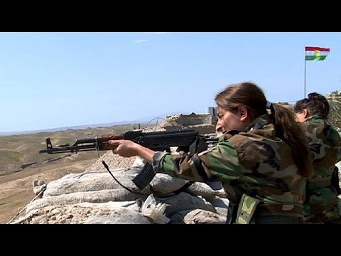 جولة في الجبهة الشمالية للعراق مع المقاتلات الكرديات