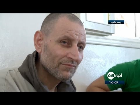 شاهد قصة طبيب معتقل عذب وخسر نصف وزنه في سورية