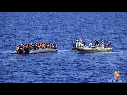 غرق 500 لاجئ في البحر المتوسط