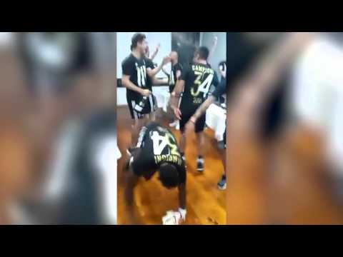 سيلفي يسقط بوغبا على الأرض في احتفال يوفنتوس بالكالتشيو