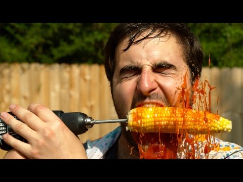 شاهد أكل الذرة بالـشنيور