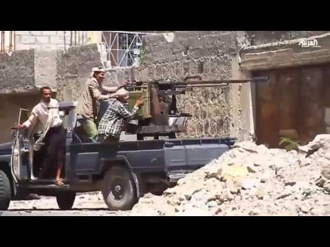 شاهد الحوثيون يقصفون منازل المدنيين في تعز