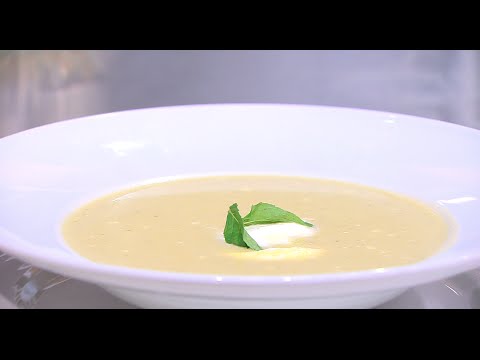 طريقة عمل شوربة الكوسة اللايت