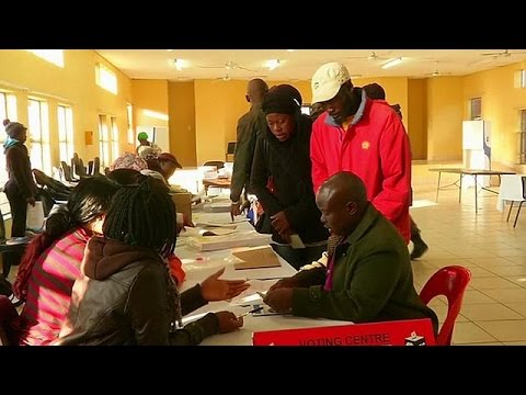 الانتخابات المحلية في جنوب أفريقيا  تضع الحزب الحاكم أمام اختبار صعب