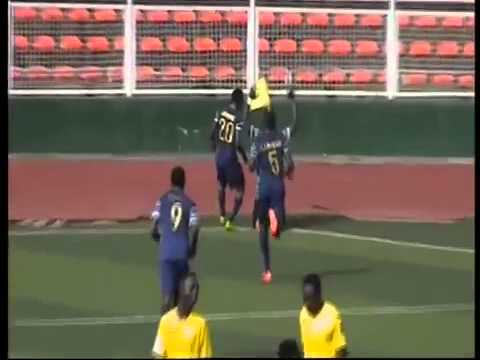 لقطات للنيجيري بيتر المرشح لـالأهلي المصري
