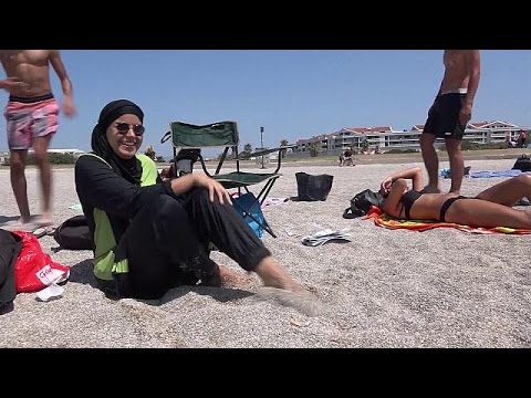 بالفيديو  ارتداء البوركيني على الشواطئ يثير جدلًا في فرنسا