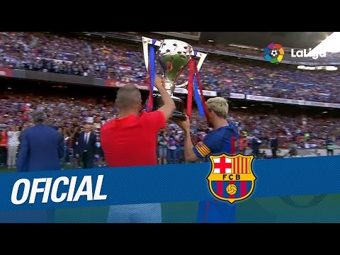 احتفالية تتويج برشلونة بلقب الليغا