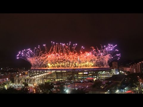 كرنفال عملاق في ختام  دورةالألعاب في البرازيل
