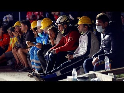 مئات القتلى والجرحى جراء زلزال ايطاليا
