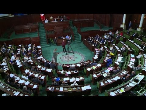 البرلمان التونسي يمنح الثقة لحكومة الوحدة الوطنية