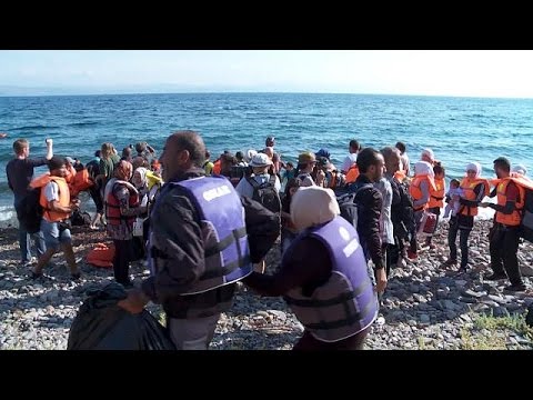 بالفيديو فوز ناشطين يونانيين بجائزة نانسن للاجئين