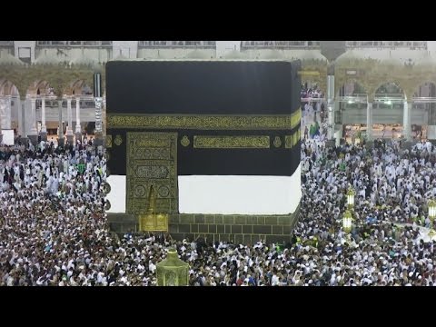مسلمون من كل أنحاء العالم يجتمعون لأداء فريضة الحج