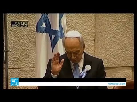 شمعون بيريز ينشر فيديو موجه للإسرائيليين قبل ساعات من دخوله في غيبوبة