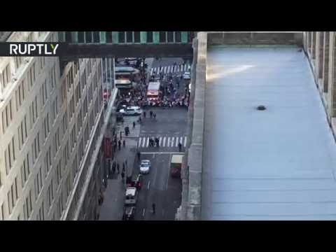 هجوم بالساطور على شرطيين في نيويورك