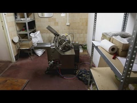 اكتشاف أكبر مصنع لتزوير المنشطات الجنسية في العالم