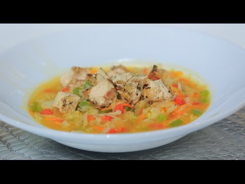 بالفيديو طريقة عمل شوربة الكرنب