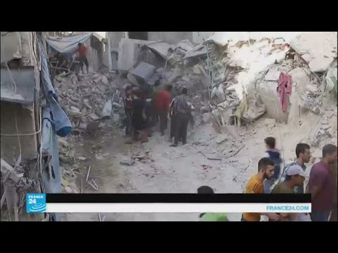 غارات جوية تستهدف أحياء في حلب وقرى في حماة