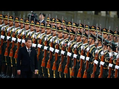 الرئيس الفلبيني يُعلن انفصاله عن أميركا ويشيد بالصين