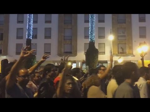 مظاهرات عارمة في المغرب تنديدًا بمقتل سمّاك الحسيمة
