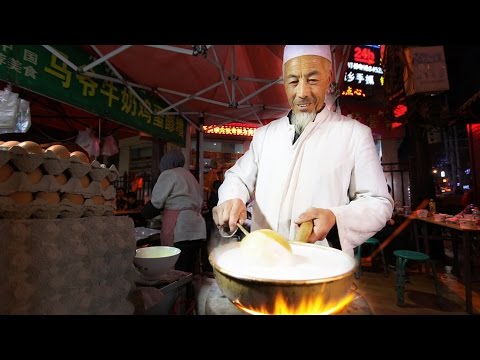 شاهد أشهر وجبات الشارع الحلال في الصين