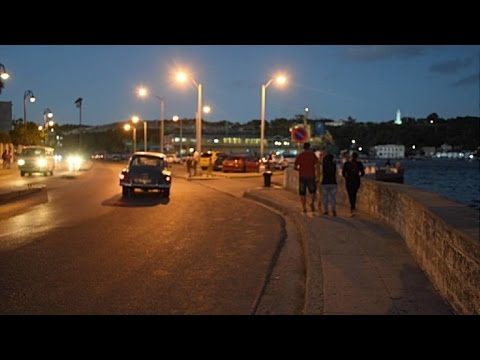 أوباما يوقف العمل بنظام الهجرة الخاص الممنوح للكوبيين منذ عقود
