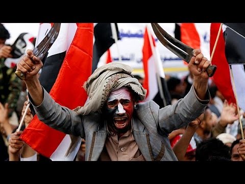 مظاهرة حاشدة في صنعاء في الذكرى الثانية على بدء الحملة العسكرية