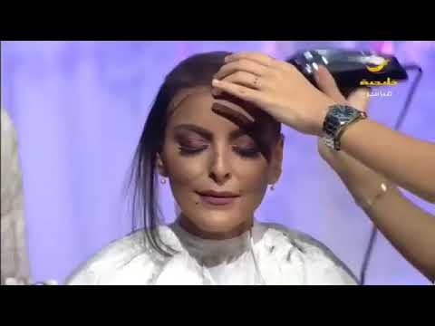 شاهد مذيعة سعودية تحلق شعرها على الهواء