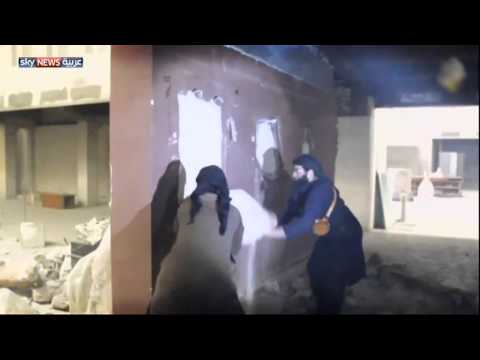 داعش يُدمر متحف الموصل التاريخيداعش يُدمر متحف الموصل التاريخي