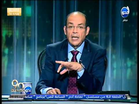 فيديو إماراتي يسير على الأقدام من المطار إلى قاعة المؤتمر