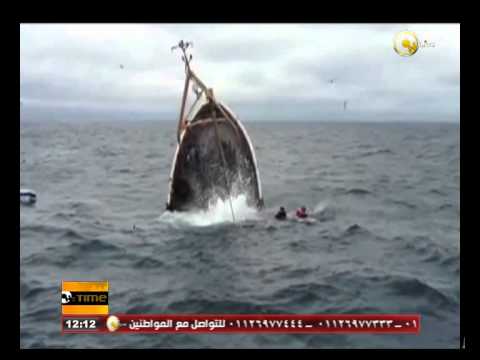 فيديو وفاة 54 بحارًا إثر غرق سفينة في أخوتسك