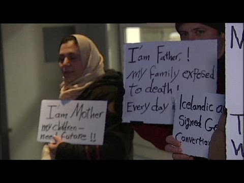 شاهد الآيسلنديين يطالبون حكومتهم باستقبال اللاجئين في بيوتهم