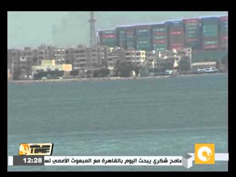 شاهد الفريق مميش عبور 49 سفينة في القناة في الاتجاهين 