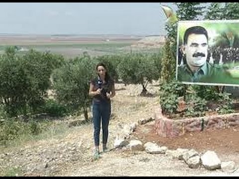 شاهدأمتار معدودة تفصل الجنود الأتراك عن المقاتلين الأكراد