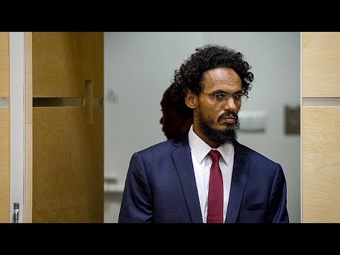 شاهد مثول إسلامي من الطوارق أمام محكمة لاهاي