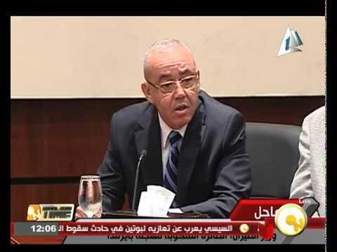 شاهد وزير الطيران يعلن تفريغ الصندوقين الأسودين الخاصين بالطائرة