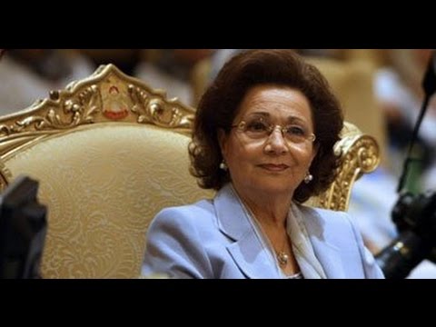 سوزان مبارك تصل المعادي العسكري