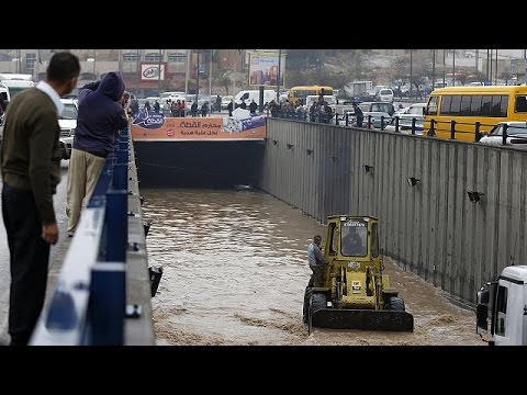 فيضانات جارفة في الأدرن تتسبب في مقتل 3 أشخاص