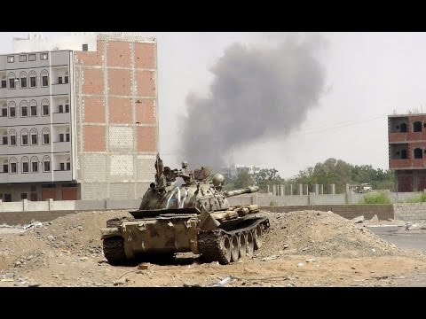الجيش الوطني ينتشر في شوارع تعز ضمن خطة تحريرها