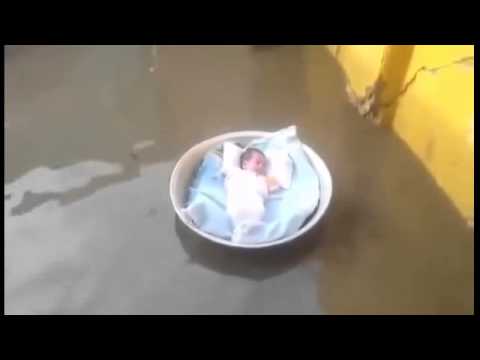 شاهد طبق كبير طشت ينقذ رضيعًا من الغرق