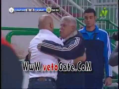 حسام حسن يركض لمصافحة حسن شحاتة والترحيب به