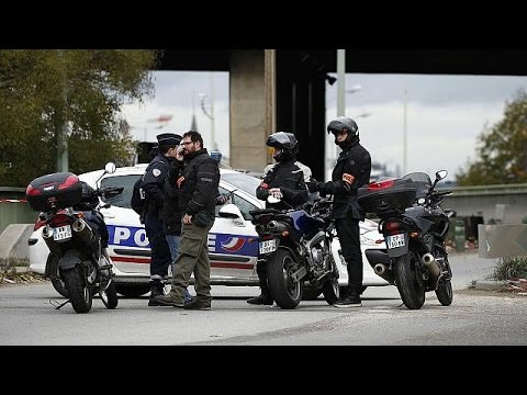إجراءات أمنية مشددة في منطقة إيل دو فرانس