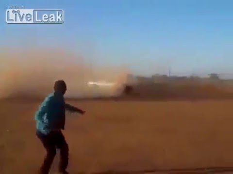الأستراليون يستقبلون أول أيام 2016 على الشواطئ