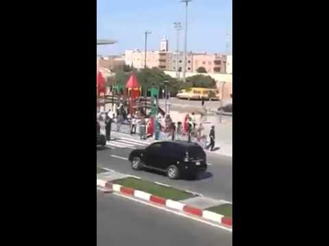 بالفيديوجديد حول الفتاة التي اعترضت موكب الملك