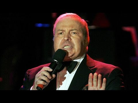 وفاة نجل المغني فرانك سيناترا