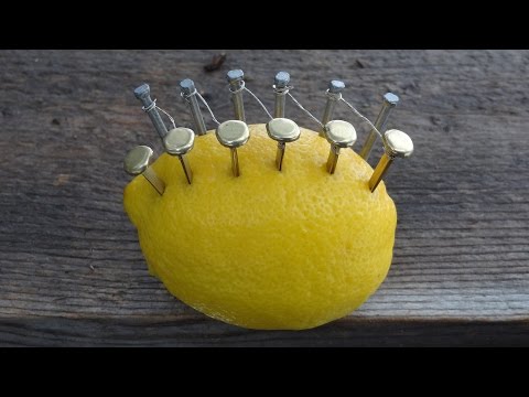 مكتشف يولد الكهرباء من ليمونة
