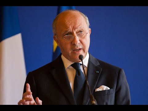 شاهد وزير الخارجية الفرنسي يدعو إلى مساعدة ليبيا بما في ذلك عسكريًا